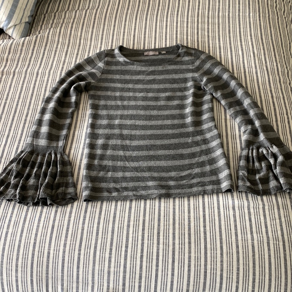 Evolution by Cyrus bell sleeve sweater